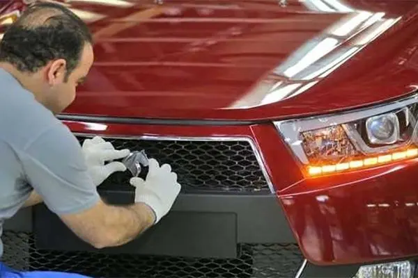 جدول: قیمت امروز (چهار شنبه ۱۶بهمن) خودروهای ایران خودرو و سایپا