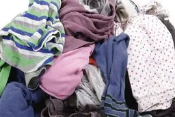 پوشاک استوک‌ کشورهای همسایه‌ تهدیدی برای بازار شب عید