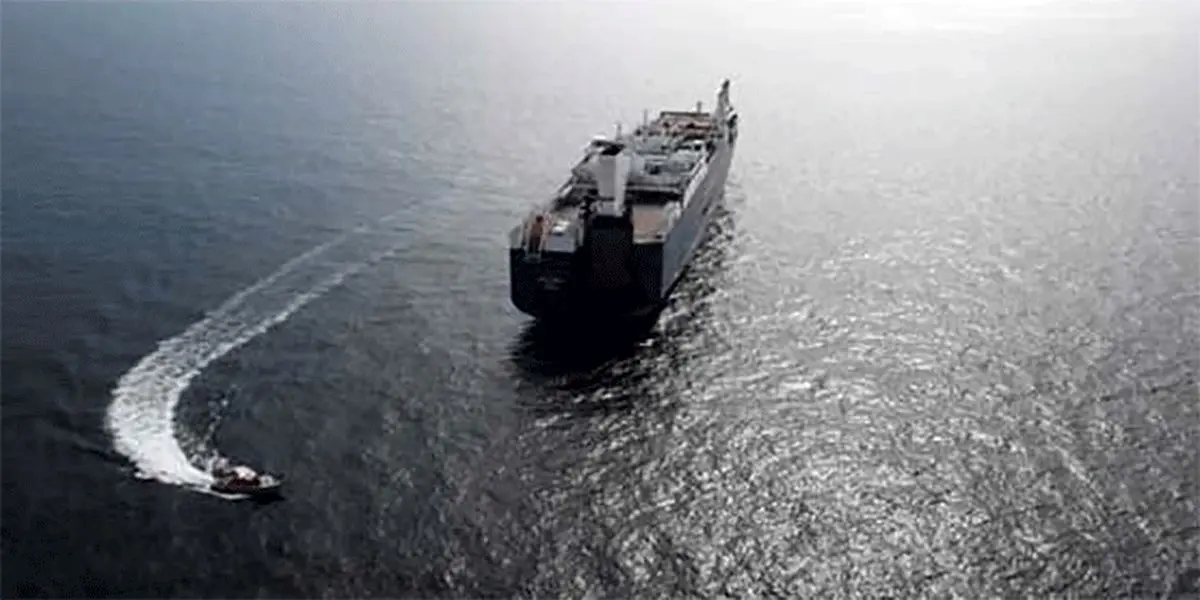 کشتی جنگی آمریکا پا به خلیج فارس گذاشت