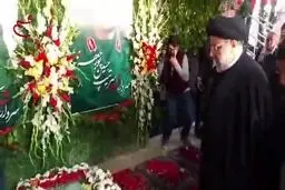 فیلم: زیارت حجت‌الاسلام رئیسی از مزار شهید حاج قاسم سلیمانی