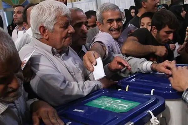 صاحبان شناسنامه‌هایی که برای ضرب مهر انتخابات جا ندارد، نگران نباشند
