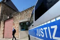 پلیس آلمان حمله تروریستی به ۱۰ مسجد را خنثی کرد