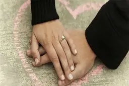 این کار نزد خدا از اعتکاف در مسجد النبی محبوب‌تر است