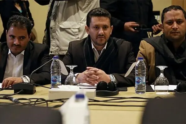 اسامی ۱۴۲۰ اسیر یمنی تسلیم صلیب سرخ شد