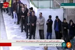 فیلم: حال‌وهوای حرم مطهر رضوی در صبح انتخابات