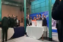 عکس: رئیس دولت اصلاحات پای صندوق رای حاضر شد