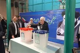 حسینی، شجاعی و  خاتمی از زنجان راهی مجلس شدند