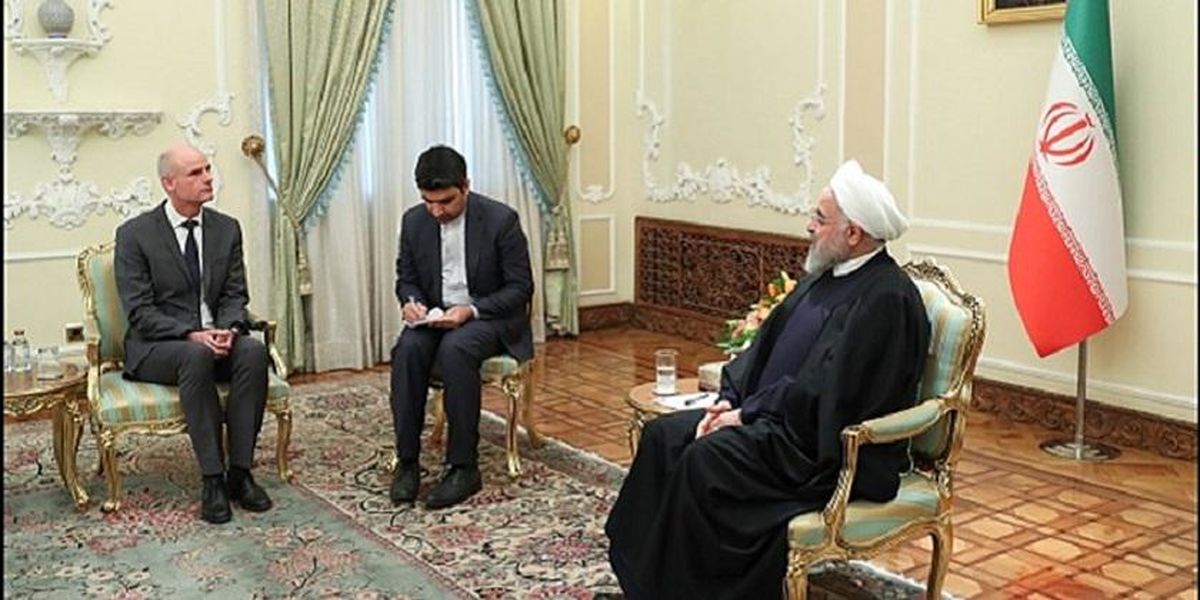 حسن روحانی: ملت‌های آزاده دنیا تحریم‌های آمریکا علیه مردم ایران را محکوم کنند