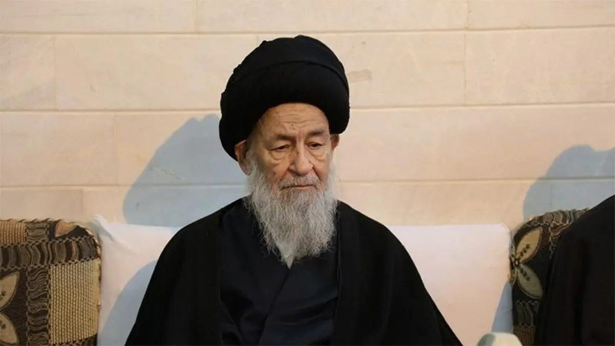 عکس: حضور آیت‌الله علوی گرگانی در دفترکار با رعایت مسائل بهداشتی