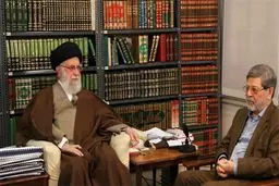 عکس: ماجرای کلید زنگی که امروز در کنار دست رهبر انقلاب بود