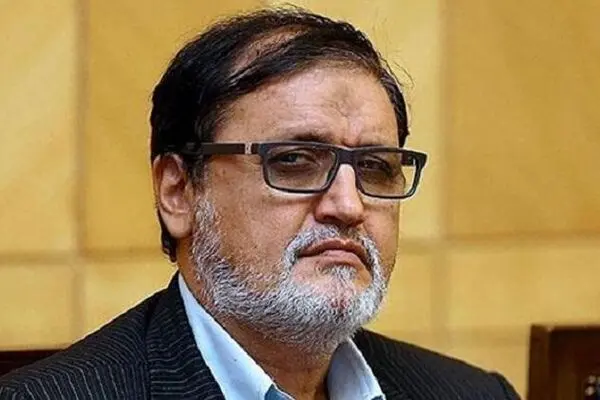 برخی‌ به دنبال بهره‌گیری سیاسی از کرونا هستند