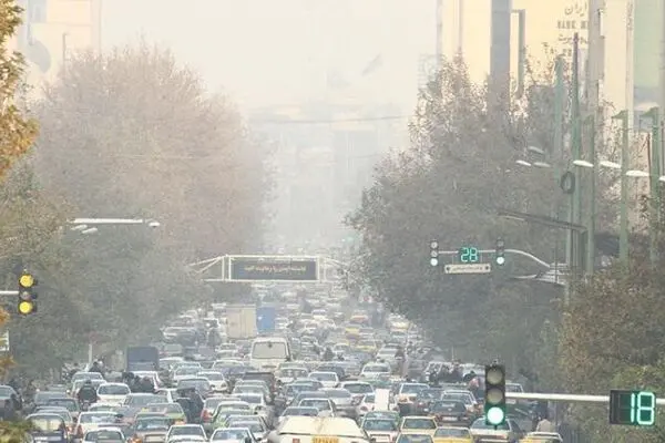 هوای تهران آلوده است