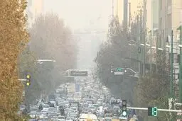 هوای تهران آلوده است