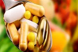 مردم از مصرف خودسرانه مکمل‌ها پرهیز کنند