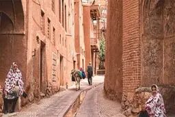 ورود گردشگران به «ابیانه» ممنوع است