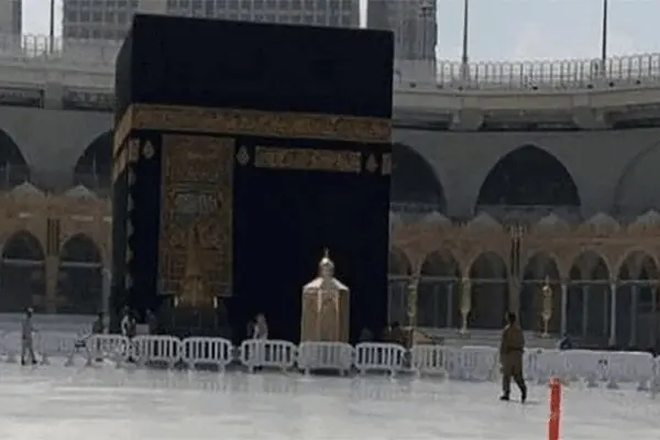 دستور پادشاه سعودی برای بازگذاشتن طواف کعبه