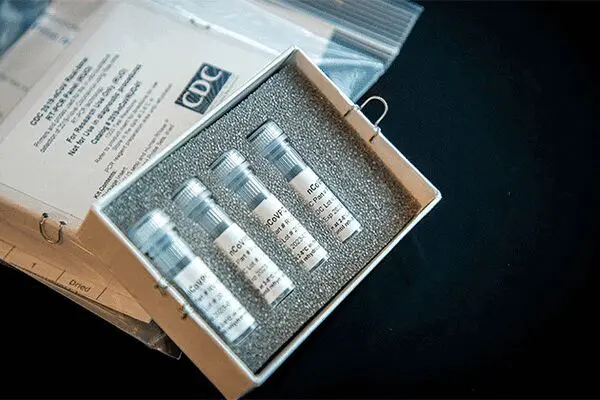 انتقال ۱۰ هزار کیت تشخیص کرونا از آلمان به ایران