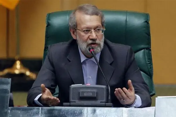 لاریجانی: همه دستگاه‌ها ملزم به تبعیت از ستادند