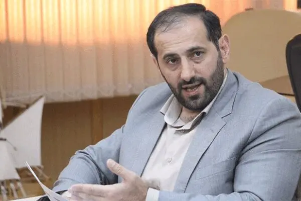 داداشی: رئیس جمهور باید ریاست ستاد کرونا را بر عهده بگیرد
