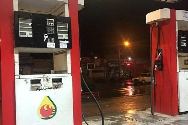 جایگاه‌های عرضه سوخت روزانه ضدعفونی می‌شود