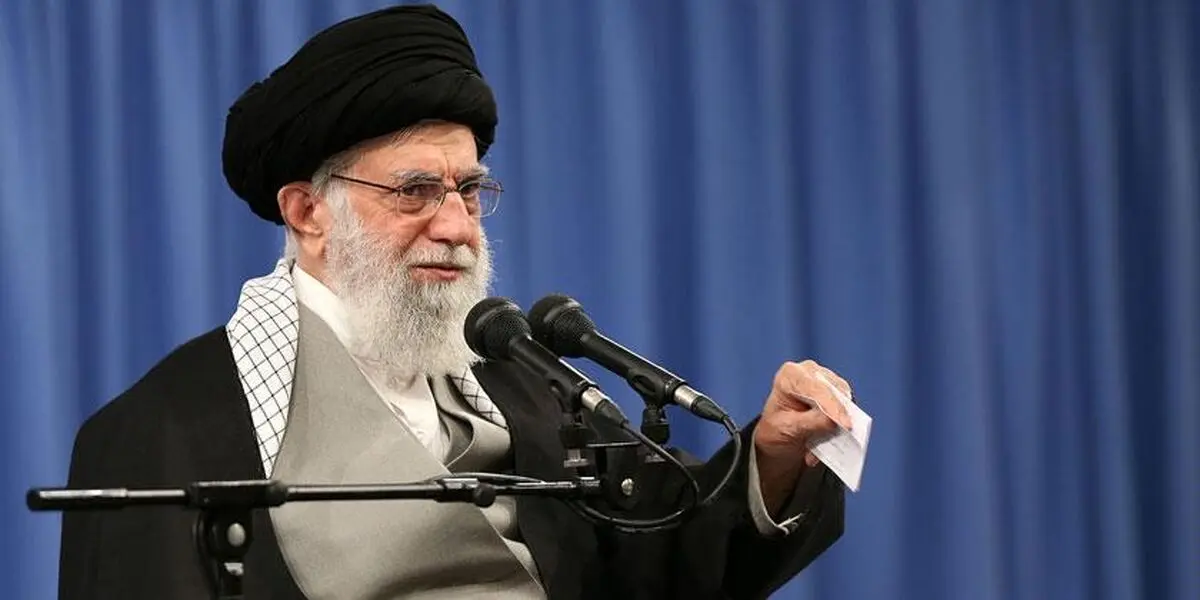 تماشای رایگان و قانونی مستند خامنئی +دانلود