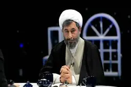 ما در دین مان شفا را از اماکن مذهبی نمی‌خواهیم