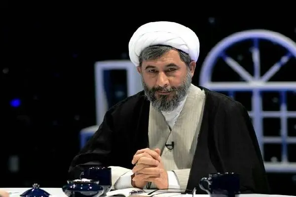 ما در دین مان شفا را از اماکن مذهبی نمی‌خواهیم
