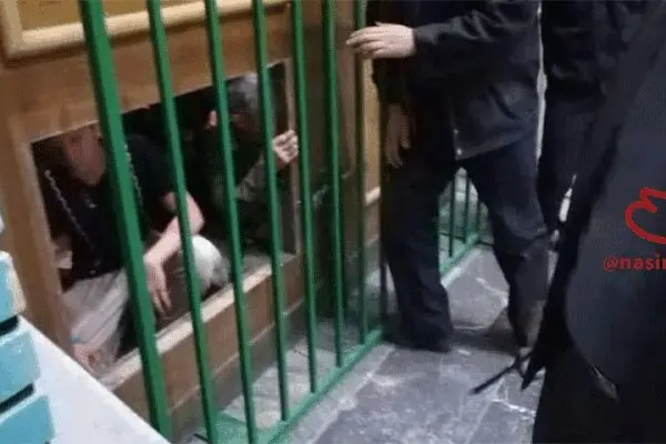 هتک حرمت حریم آستان مقدس حضرت معصومه(س)