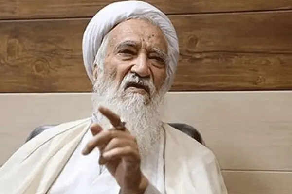 انتقاد امام جمعه تهران از بازگشایی عجولانه مدارس و ادارات