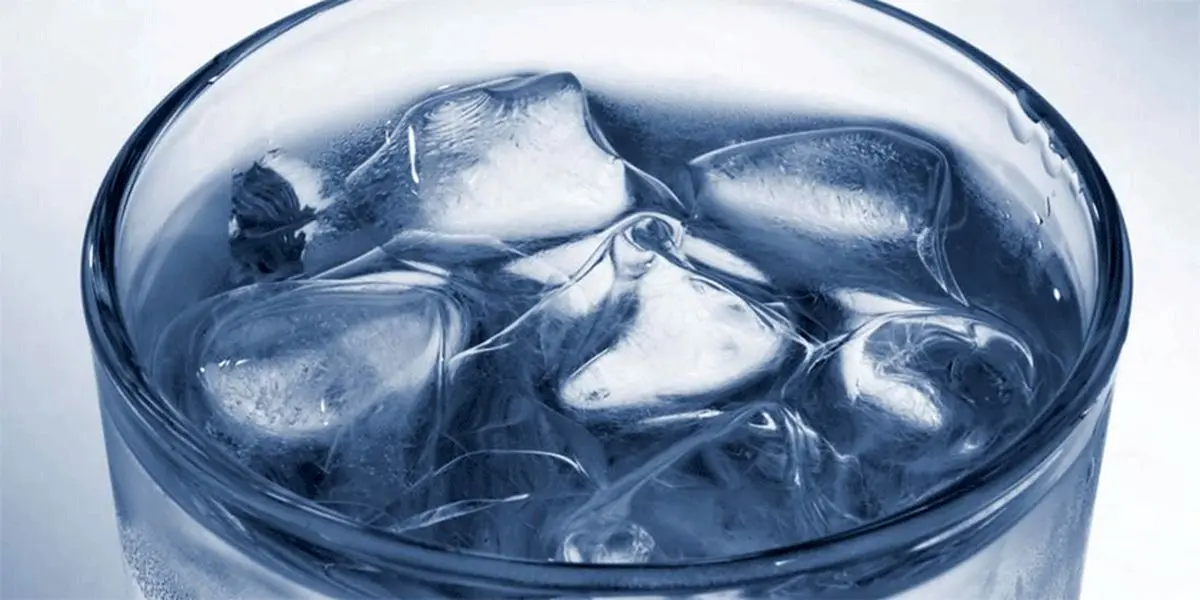 نوشیدن مایعات سرد خطر ابتلا به کرونا را افزایش می‌دهد؟