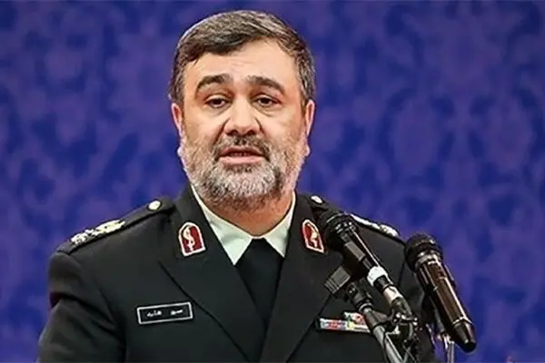 هیچ شخصی حق خروج از شهر خود را ندارد