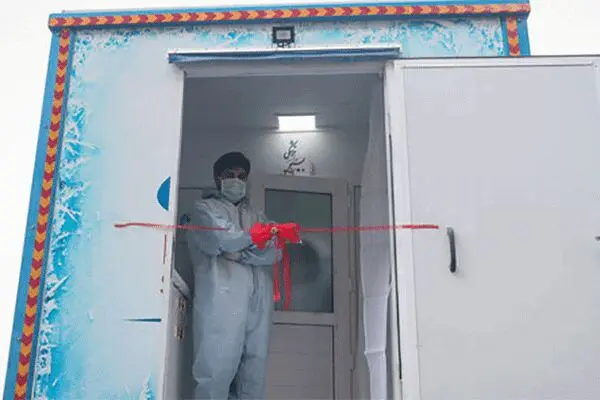 رونمایی از دستگاه تست سیار کرونا توسط بسیج
