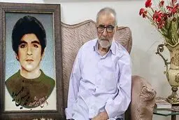 عکس: پدر شهیدان فهمیده به فرزندان شهیدش پیوست