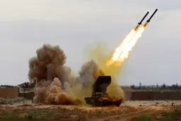 نیروهای اماراتی جنگنده‌های سعودی را تهدید کردند