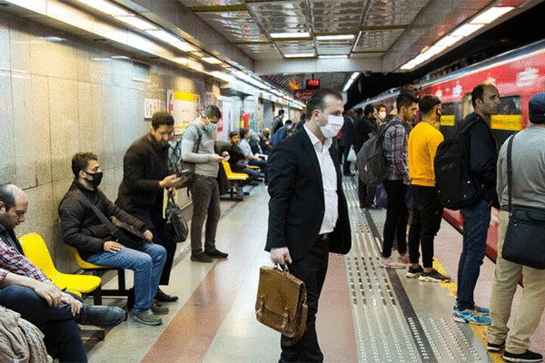 فعالیت مترو با حداکثر ظرفیت در روزهای کرونایی
