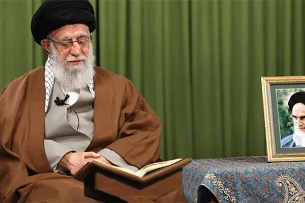 رهبر انقلاب: هراس از آمریکا نتایج تلخی به بار می‌آورد