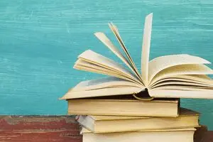 اینفوگرافیک: پیشنهاد کتاب های مفید، ناس و فلق
