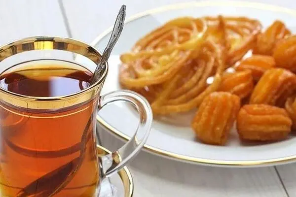 ۳ ترفند تهیه زولبیا و بامیه خانگی که جایی نخوانده‌اید