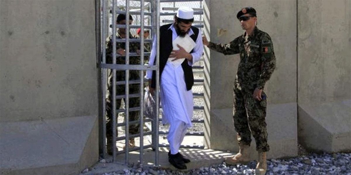 توقف آزادی زندانیان طالبان از سوی دولت افغانستان