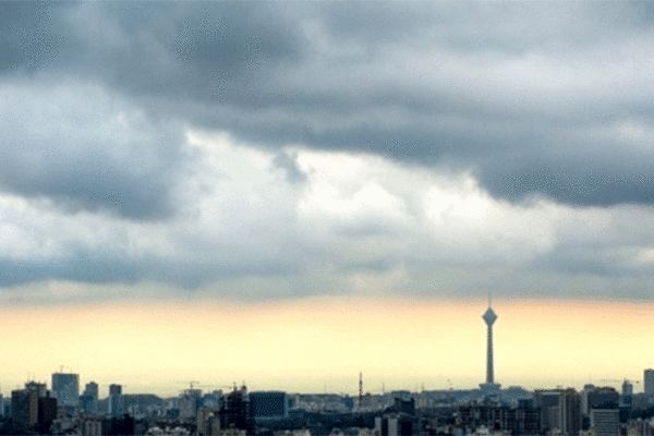 آسمان تهران نیمه ابری است