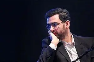 توقف فرآیند توزیع سیم کارت