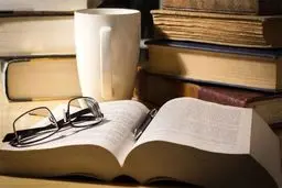 اینفوگرافیک: پیشنهاد کتاب های مفید، مفاتیح الحیاة