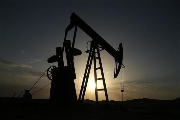 قیمت منفی نفت چیست و چرا شکل می‌گیرد؟