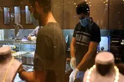 تصاویر: بازگشایی بازارها و مراکز فروش کیش