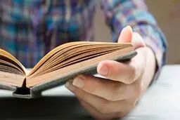 اینفوگرافیک: پیشنهاد کتاب های مفید، گل‌های معرفت