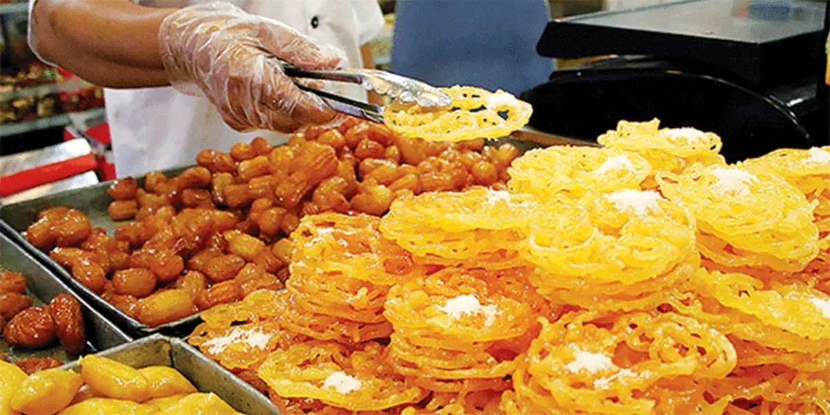 مردم از خرید زولبیا و بامیه فله‌ای خودداری کنند