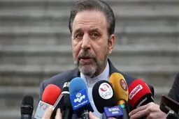 واعظی: زحمات کارگران در شرایط کرونایی فراموش نشدنی است