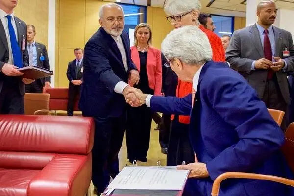 تحریم تسلیحاتی ایران با امضای ظریف!