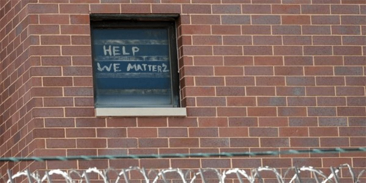 جولان کرونا در زندان‌های پرجمعیت آمریکا