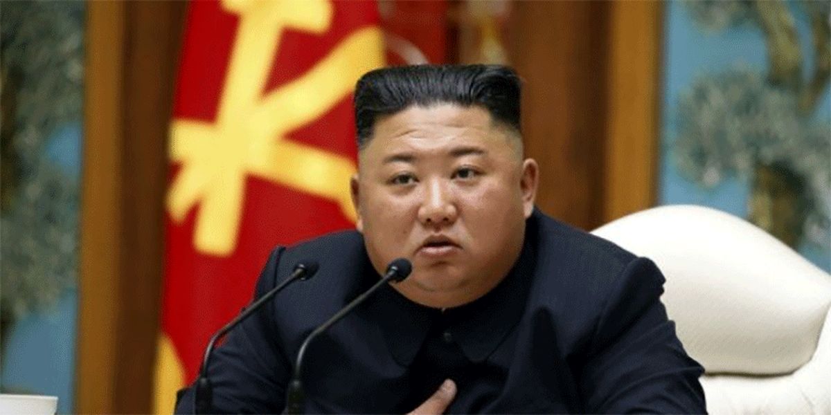 عکس: گفتگوی جنجالی رهبر کره شمالی با دو بدلش